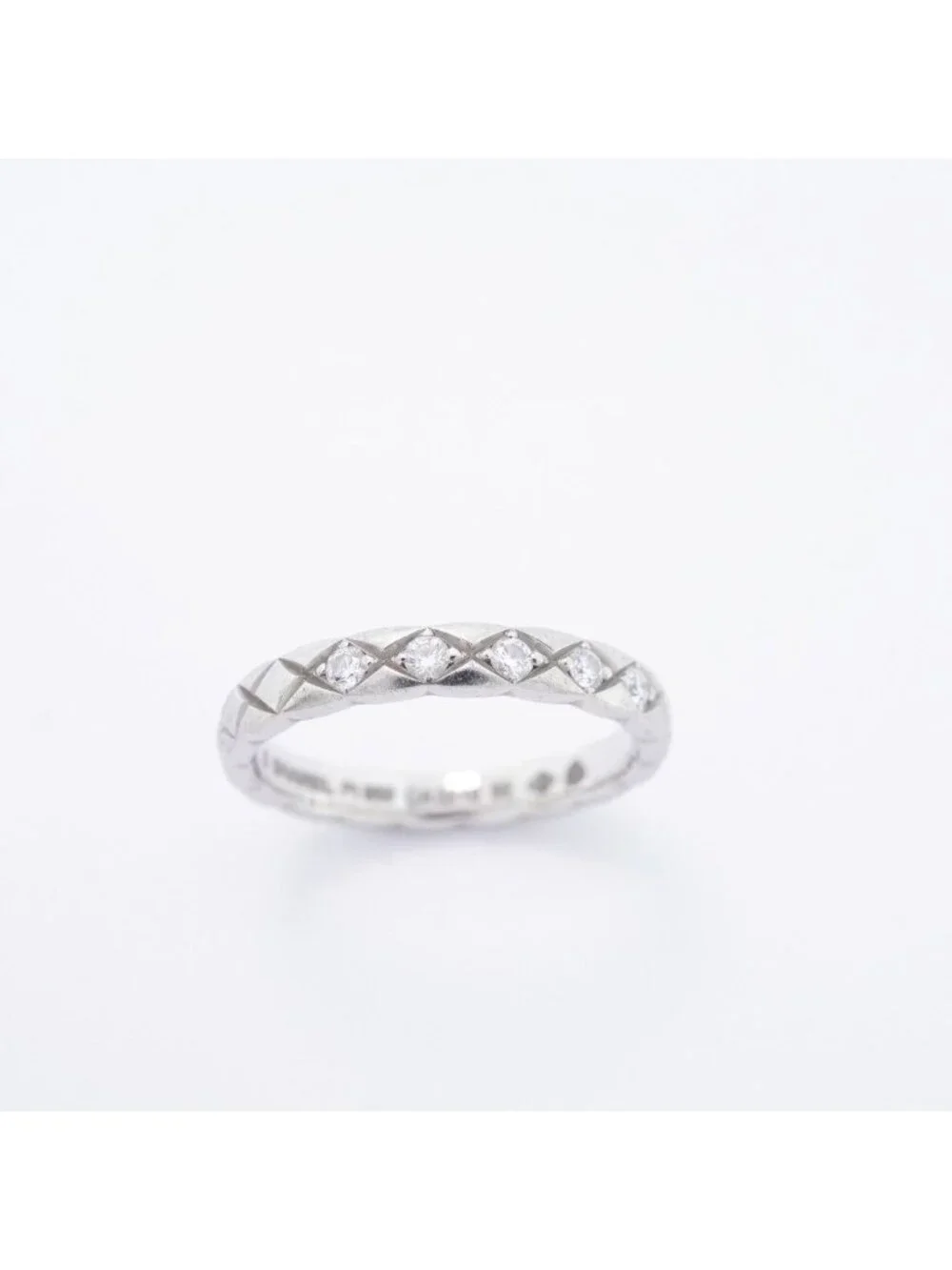 ★SOLD★ Chanel Ring Coco Crush Platinum Diamond - Picture 2 of 10